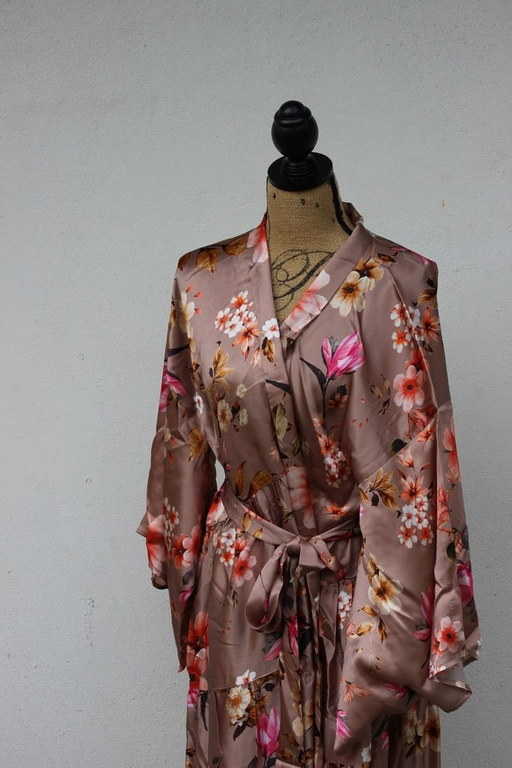 Gipsy Beige Silk Kimono