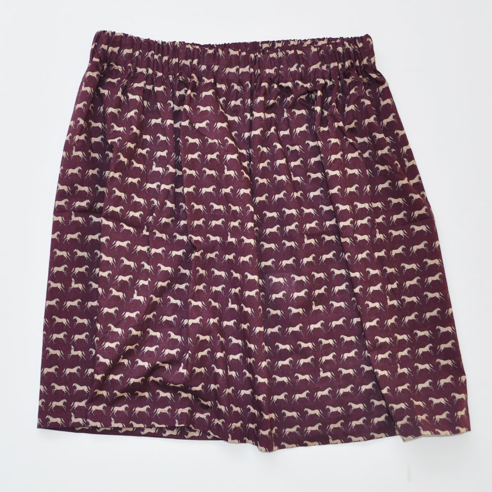 burgundy skirt 
